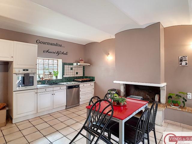 Location maison de village Autignac, 119m² 5 pièces 999€ avec garage