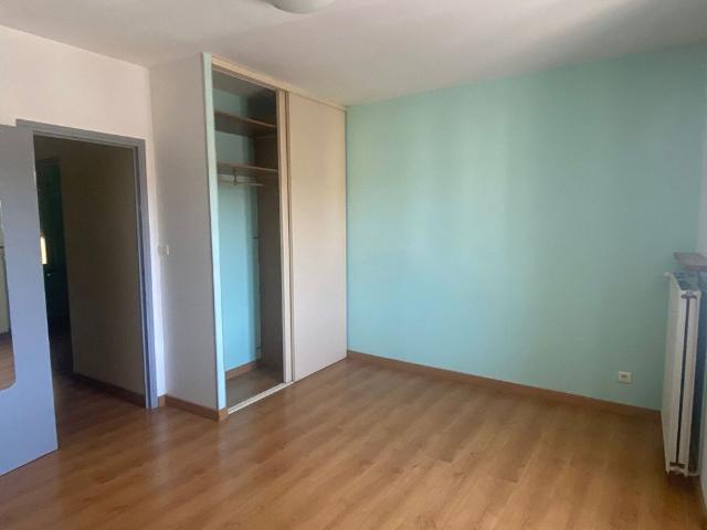Location maison de ville 3 pièces, 57.50m², Bédarieux