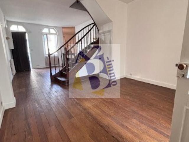 Location Maison de ville 3 pièces 66.53 m2 Angouleme