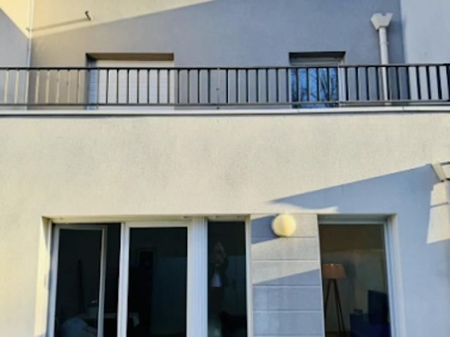 Location Maison de ville 3 pièces 74 m2 Saint Denis