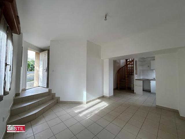 Location Maison de ville 2 pièces 39.58 m2 Pontoise
