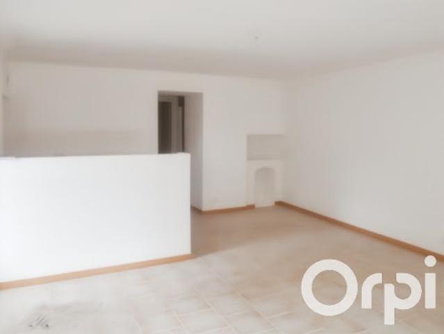 Location Maison de ville 2 pièces 70 m2 Saint Paulet de Caisson