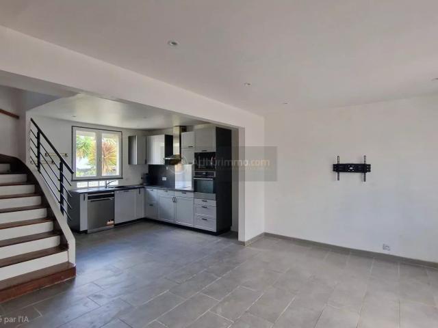 Location Maison de ville 6 pièces 121 m2 à Brest