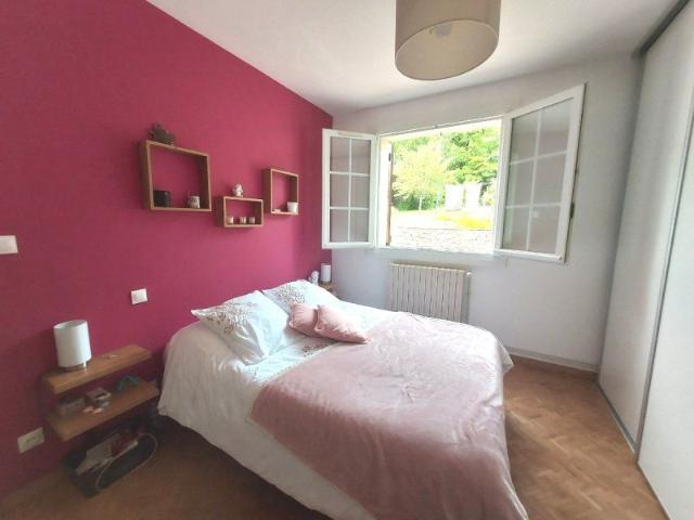 Location / Maison en pierre