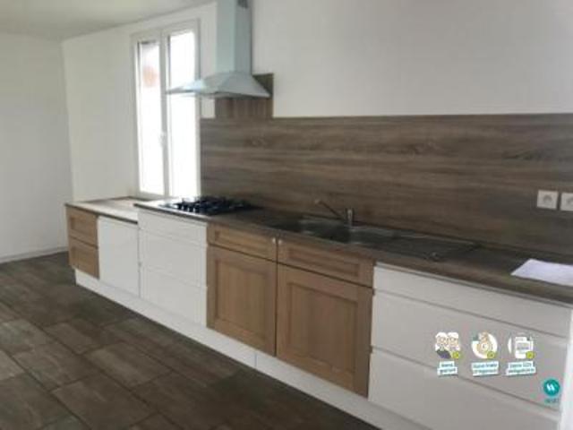 location maison fontet 4 pièces 100 m2 gironde 33190 810 € / mois