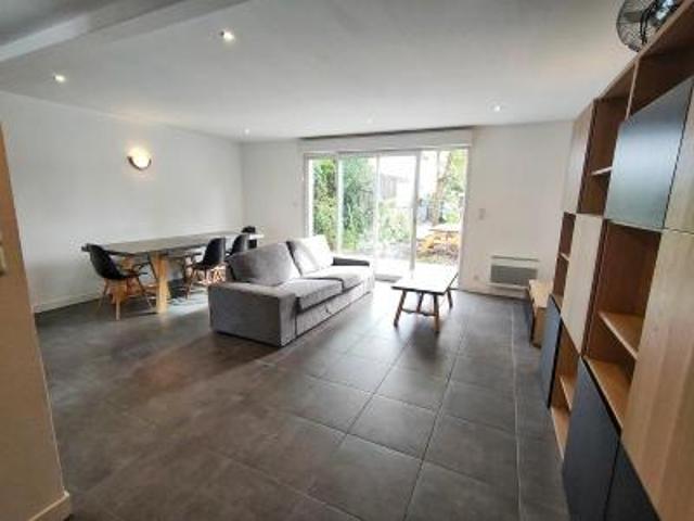location maison floirac 4 pièces 83 m2 gironde 33270 1623 € / mois