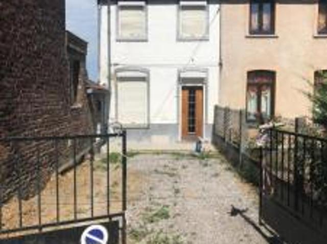 location maison hautmont 2 pièces 43 m2 nord 59330 690 € / mois