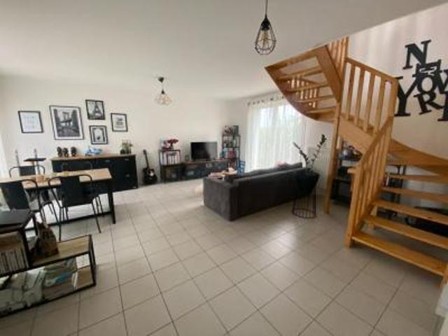location maison olonne sur mer 1 pièce 88 m2 vendee 85340 915 € / mois