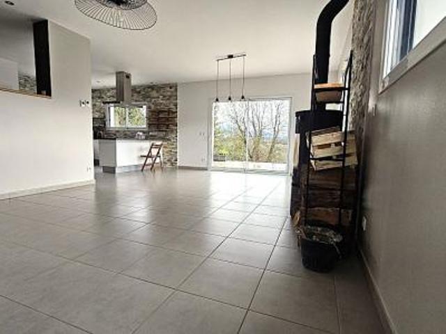 location maison lovagny 5 pièces 114 m2 haute savoie 74330 2285 € / mois