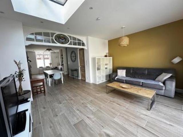 location maison lille 6 pièces 128 m2 nord 59800 527 € / mois