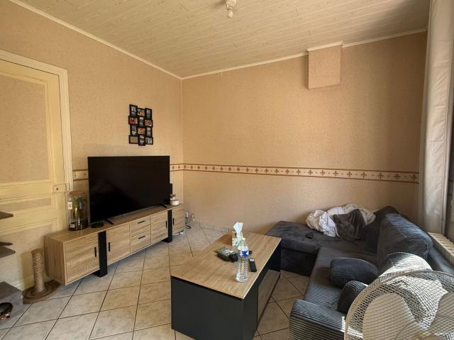 Location maison, m² T 3 à Tergnier, 690 €