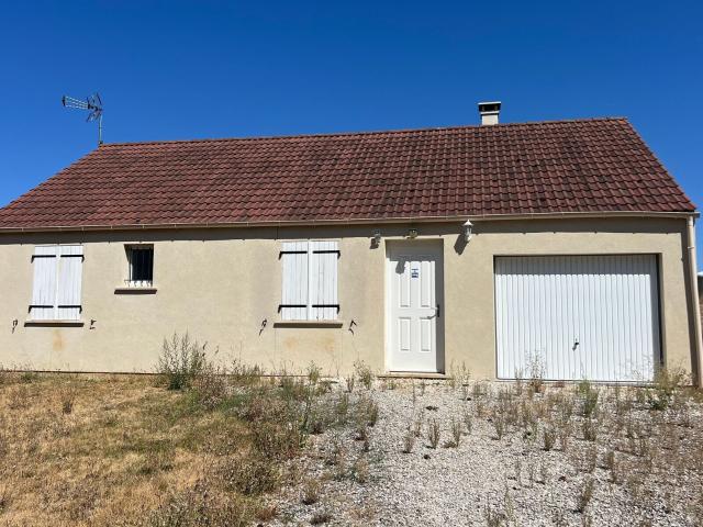 Location maison, m² T 3 à Vendrest, 1 019 €