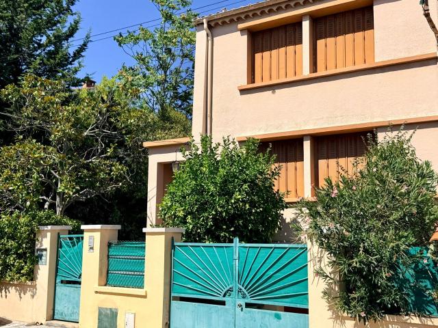 Location maison, m² T 4 à Toulon, 1 500 €