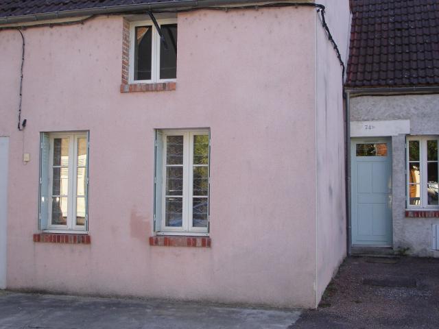Location maison, m² T 4 à Cosne Cours sur Loire, 625 €
