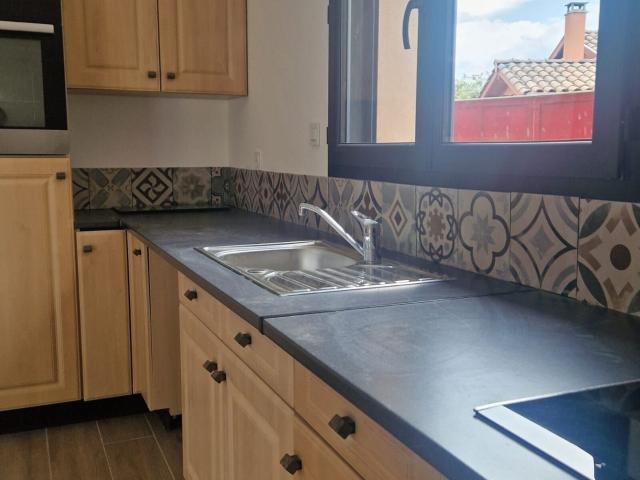 Location maison, m² T 4 à Lamothe Capdeville, 945 € | Orpi
