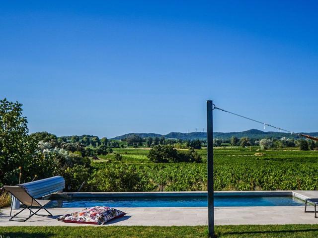 Location maison, m² T 4 à Laudun l'Ardoise, 1 300 €