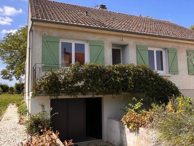 Location maison, m² T 4 à Le Plessis Placy, 1 208 €