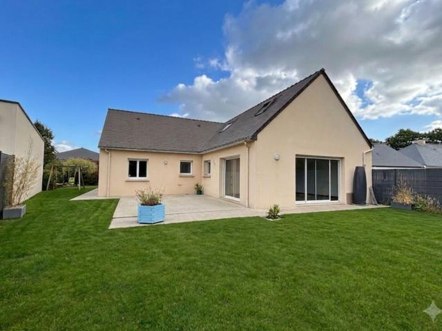 Location maison, m² T 5 à Châteaubriant, 1 200 €