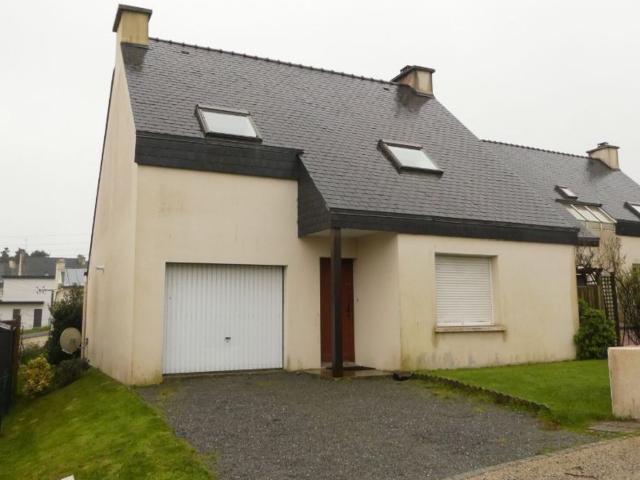 Location maison, m² T 6 à Brest, 1 000 €