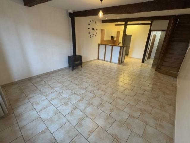 Location Maison Montdragon