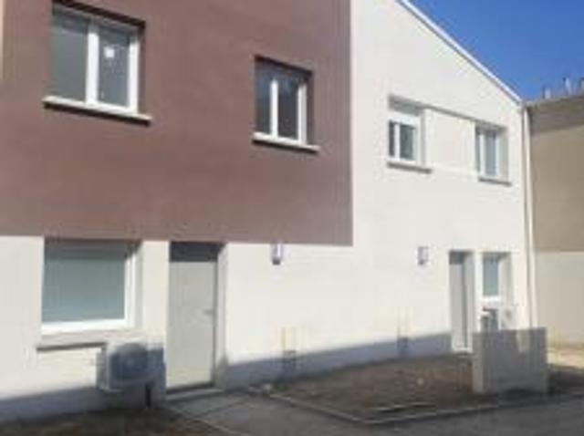 location maison montereau fault yonne 4 pièces 78 m2 seine et marne 77130 1050 € / mois
