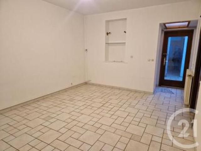location maison montreuil 6 pièces 83 m2 pas de calais 62170 820 € / mois