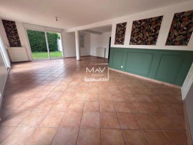 location maison marcq en baroeul 5 pièces 131 m2 nord 59700 2120 € / mois