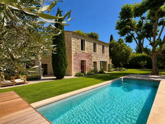 LOCATION MAISON MAS AIGUELONGUE