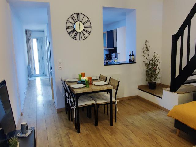 Location MAISON MEUBLÉE À ROUBAIX – 89 m² – 4 CHAMBRES 450 € CC | Grech Immobilier
