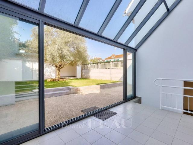 Location maison, Nanterre, 9 pièces, 322 m², ref 85124145