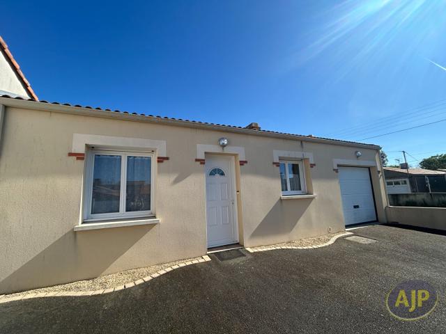 Location maison Saint Colomban: 750 € AJP Immobilier Saint Philbert de Grand Lieu