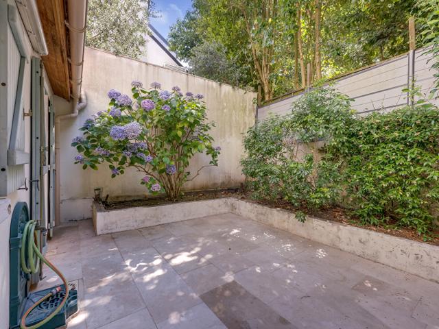 LOCATION MAISON SAINT CLOUD 5 pièces 10158 m2