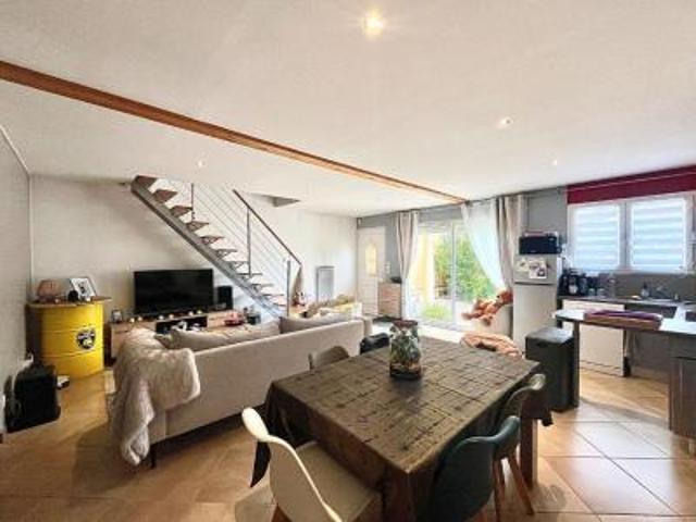 location maison saint andre de cubzac 3 pièces 74 m2 gironde 33240 960 € / mois