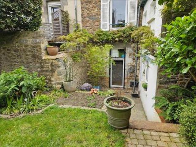 location maison saint brieuc 8 pièces 204 m2 cotes d'armor 22000 1650 € / mois
