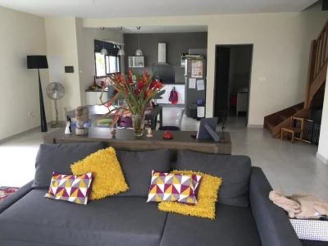 location maison saint denis 5 pièces 145 m2 reunion 97400 1960 € / mois