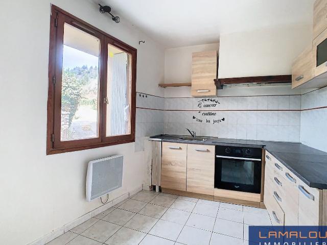 Location maison Saint julien, 85m² 4 pièces 605€ avec balcon