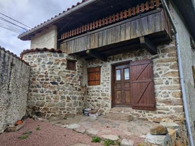 location maison saint just en chevalet 3 pièces 95 m2 loire 42430 770 € / mois