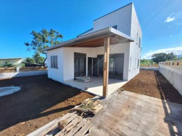 location maison saint louis 4 pièces 90 m2 reunion 97450 1350 € / mois