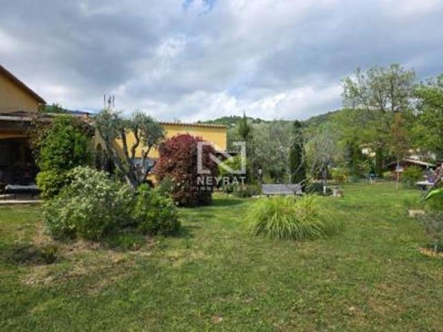 location maison seillans 5 pièces 137 m2 var 83440 1880 € / mois