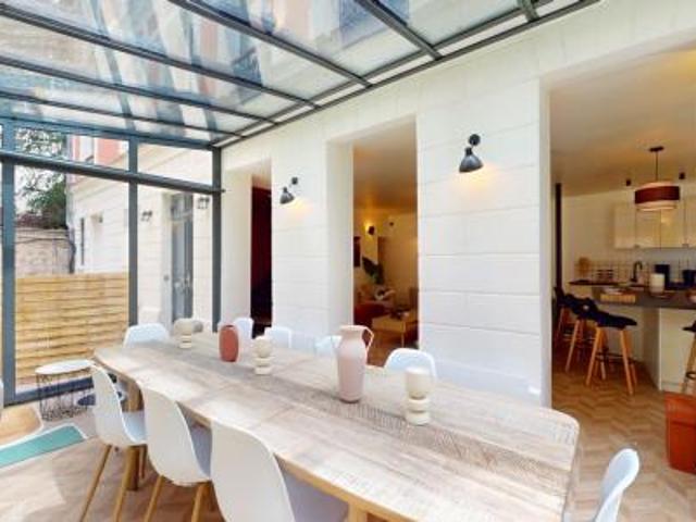 location maison paris 18eme arrondissement 308 m2 paris 75018 1265 € / mois