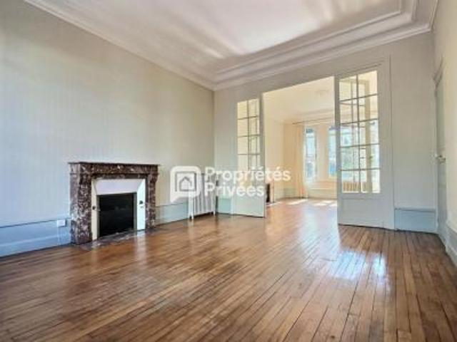 location maison perigueux 8 pièces 236 m2 dordogne 24000 1500 € / mois