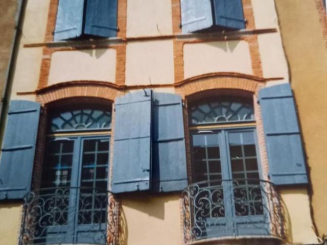 Location: maison T5 à moissac