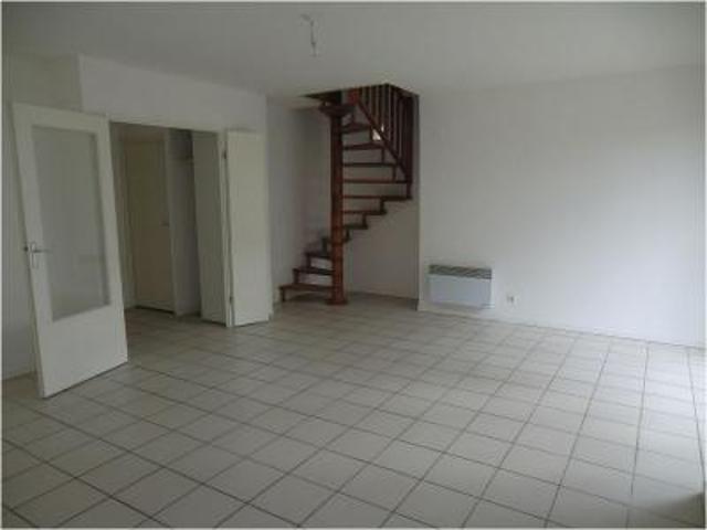 location maison toulouse 4 pièces 84 m2 haute garonne 31200 1078 € / mois