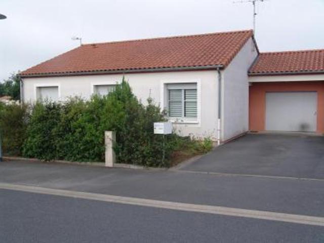 location maison tourlandry 75 m2 maine et loire 49120 582 € / mois