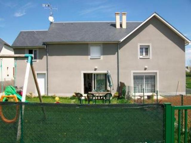 location maison therondels 4 pièces 82 m2 aveyron 12600 544 € / mois
