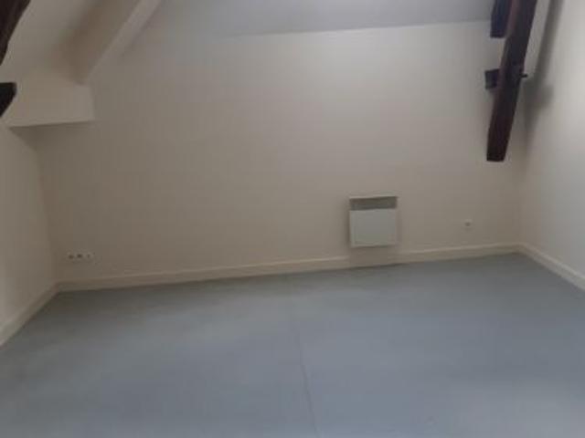Location / Maison Type 2 à ST GEORGES SUR LA PREE