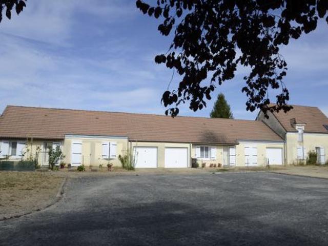 Location / Maison Type 3 à CERBOIS