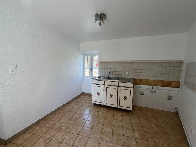 Location maison type 3 bis CHOMERAC