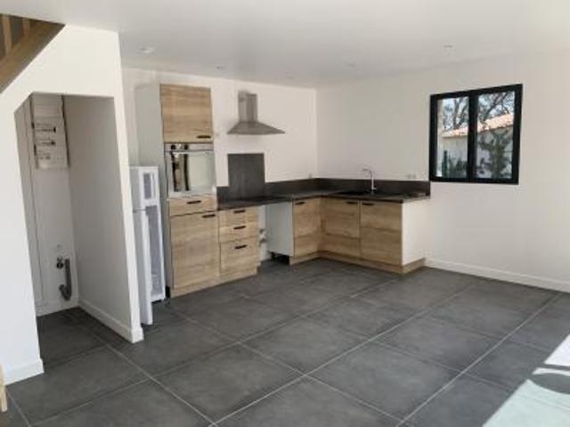 location maison ventabren bouches du rhone 13122 1200 € / mois