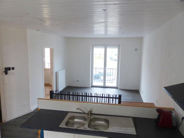 Location Maison vide 4 pièces, 67,39 m² Laussonne